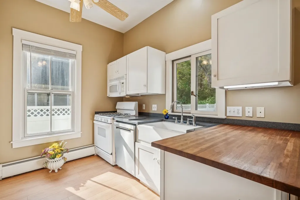 17 Linden Hill Woodstock VT 05091