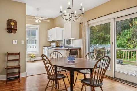 17 Linden Hill Woodstock VT 05091