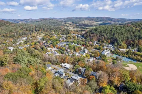 17 Linden Hill Woodstock VT 05091