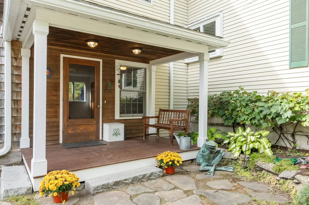 225 Lowell Street Carlisle MA 01741