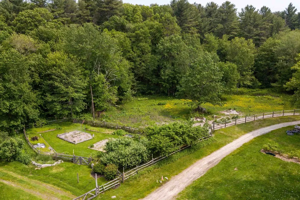 225 Lowell Street Carlisle MA 01741