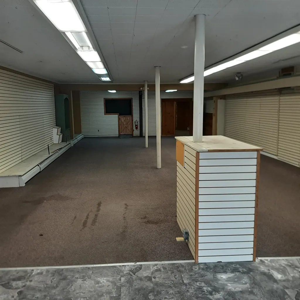 106 Main Street Colebrook NH 03576