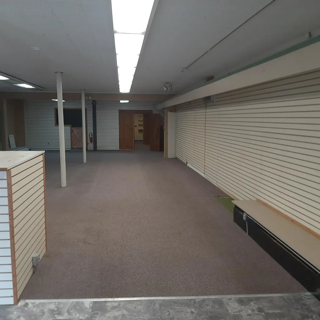 106 Main Street Colebrook NH 03576