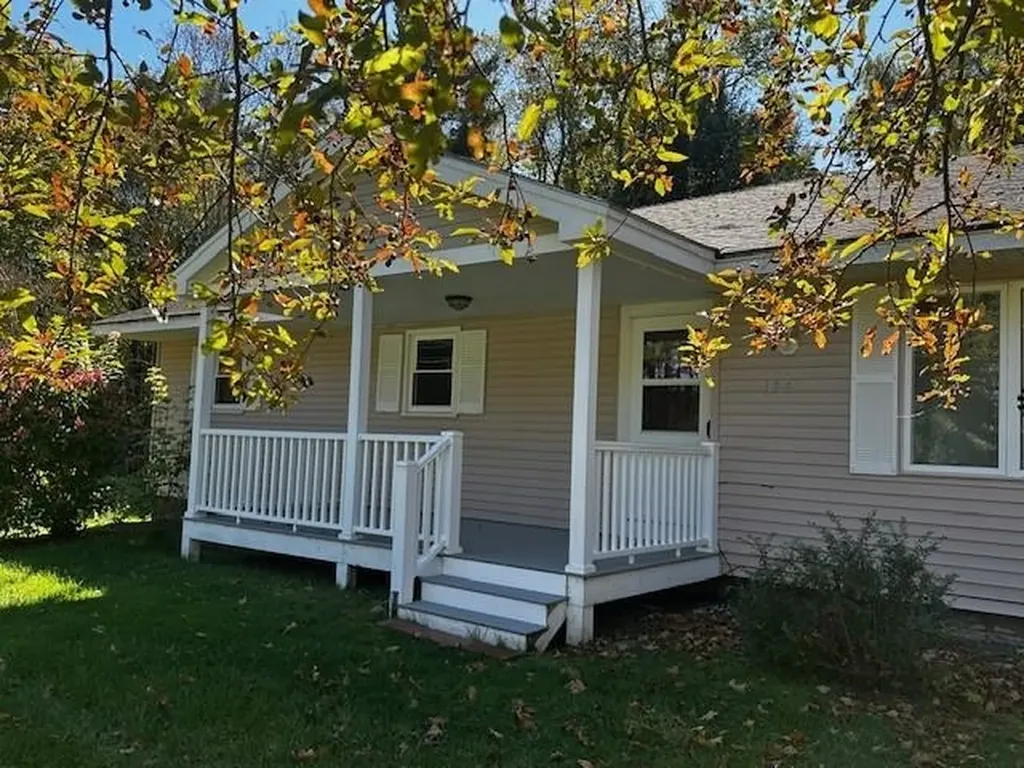144 Pleasant View Terrace Hartford VT 05001