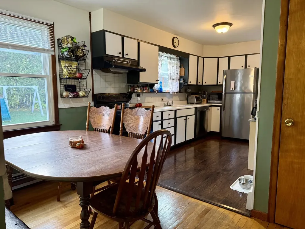 222 Breezy Hill Road St. Johnsbury VT 05819