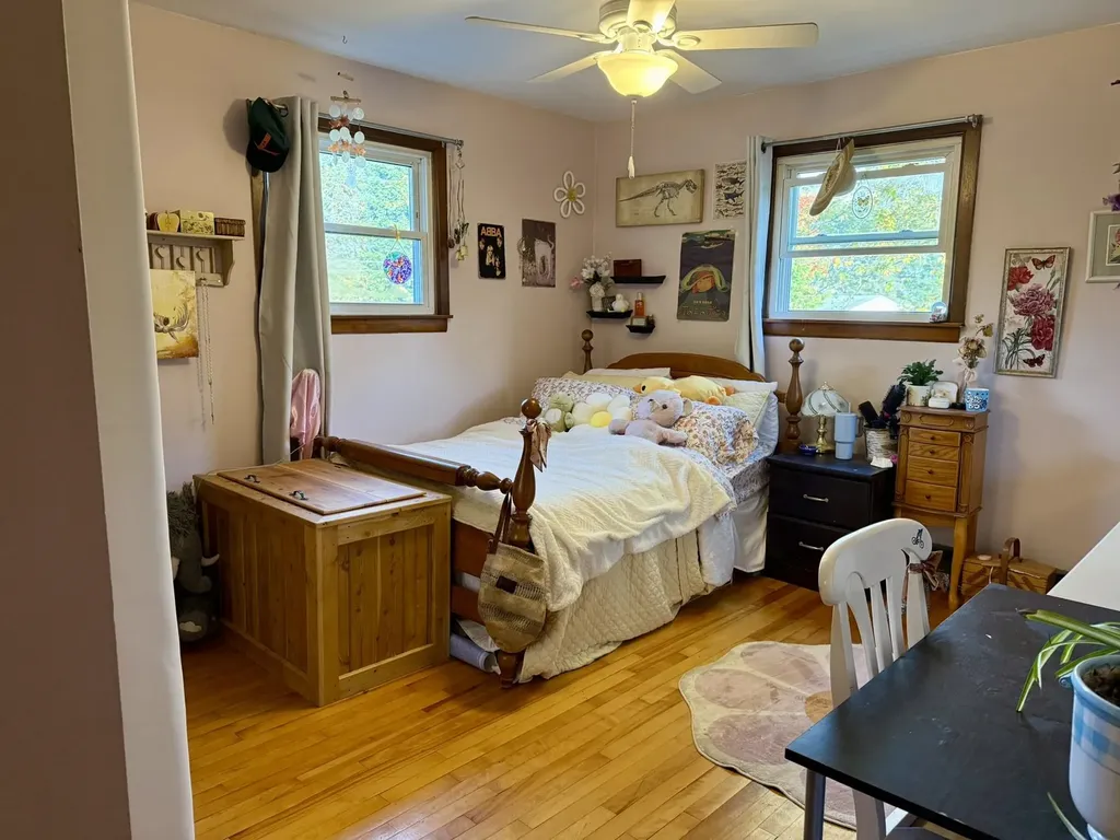 222 Breezy Hill Road St. Johnsbury VT 05819