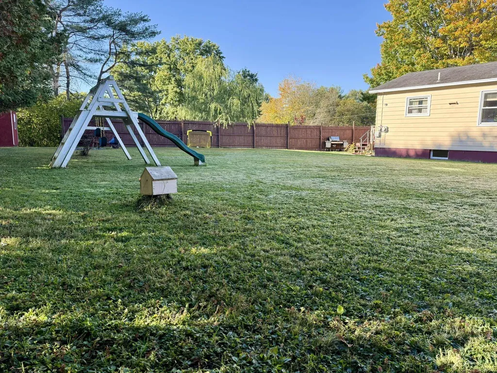 222 Breezy Hill Road St. Johnsbury VT 05819