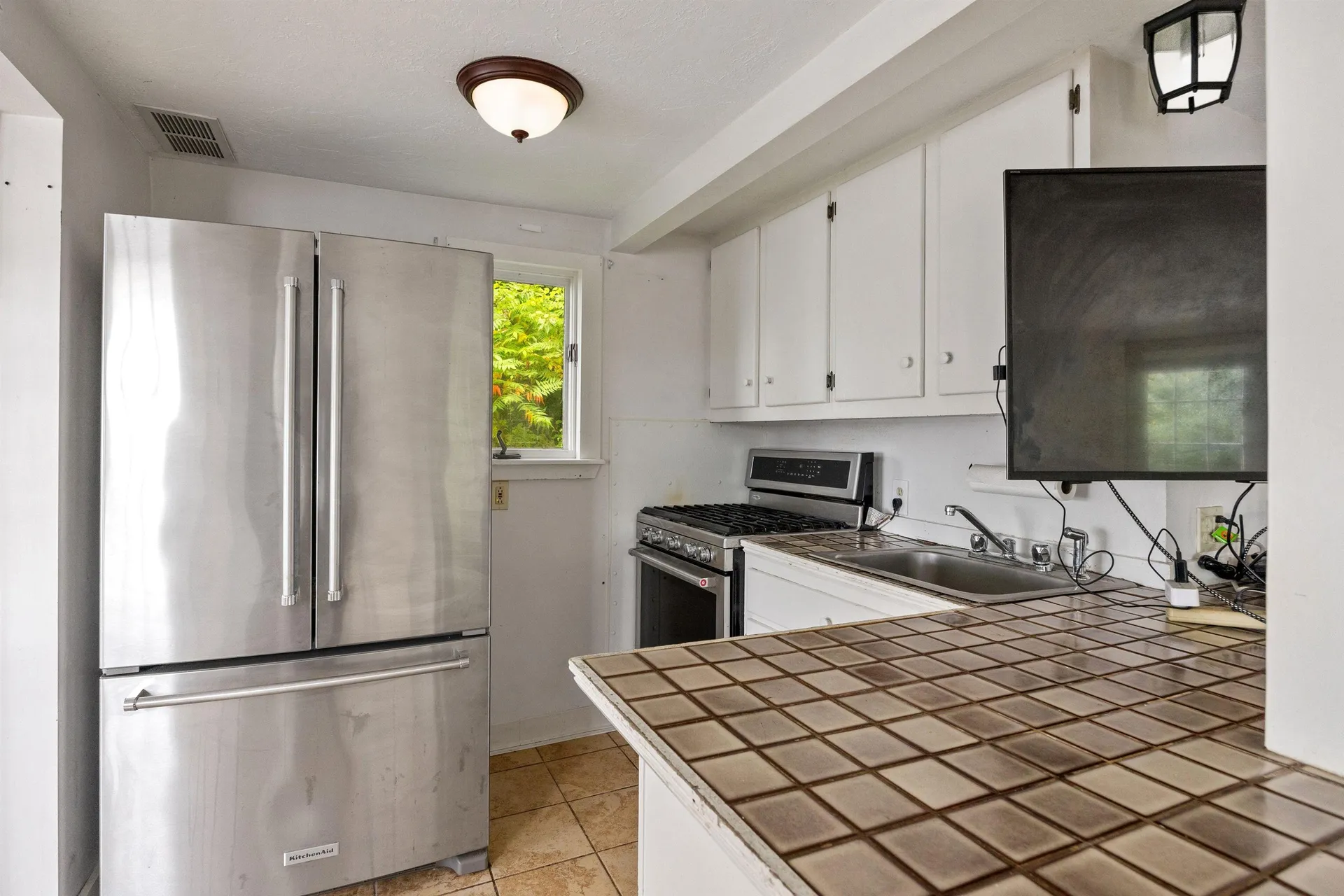 32 Chapin Terrace Laconia NH 03246