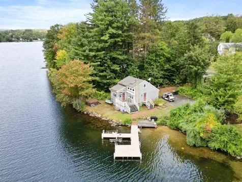 32 Chapin Terrace Laconia NH 03246