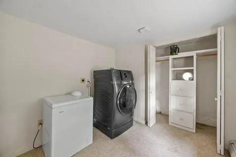 32 Chapin Terrace Laconia NH 03246