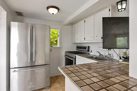 32 Chapin Terrace Laconia NH 03246