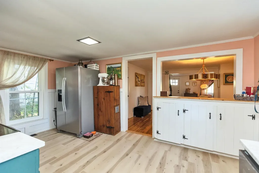 261 N. Main Street Franklin NH 03235