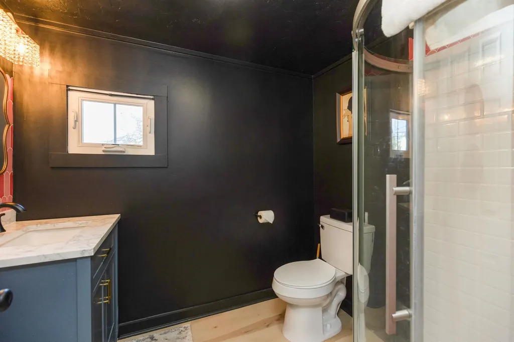 261 N. Main Street Franklin NH 03235