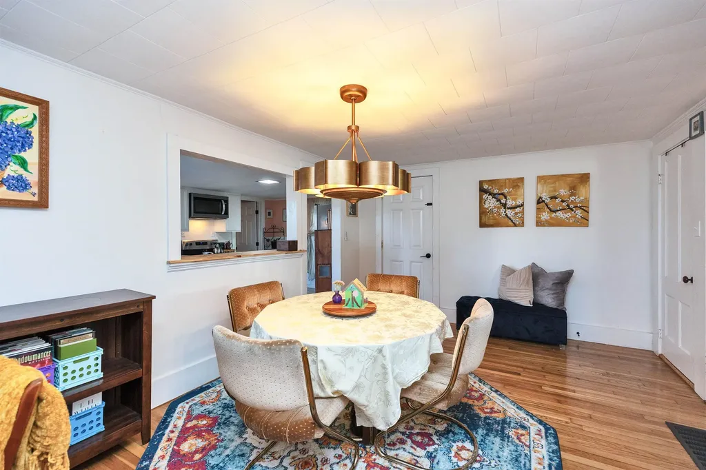 261 N. Main Street Franklin NH 03235