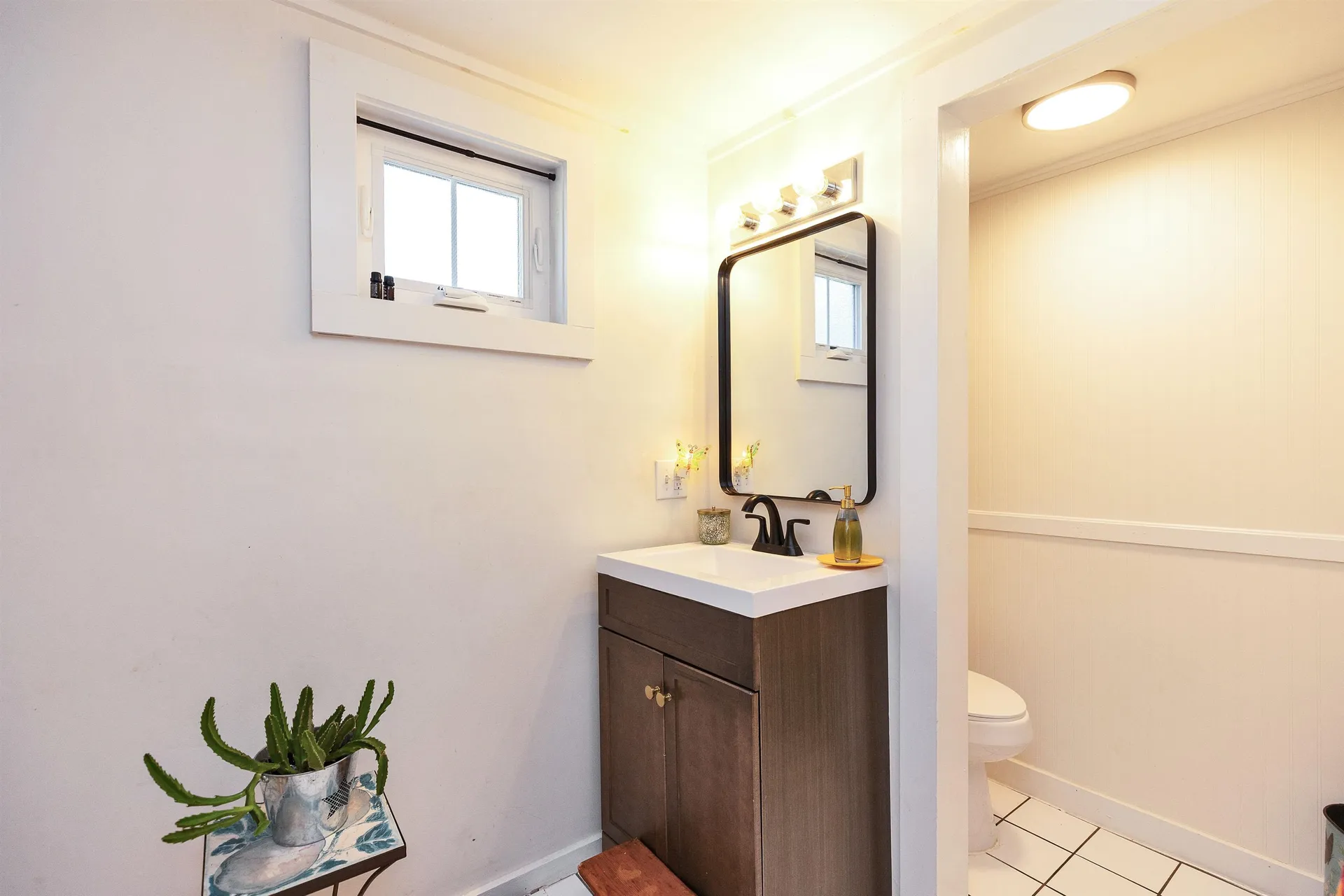 261 N. Main Street Franklin NH 03235