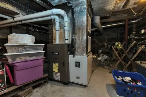 261 N. Main Street Franklin NH 03235