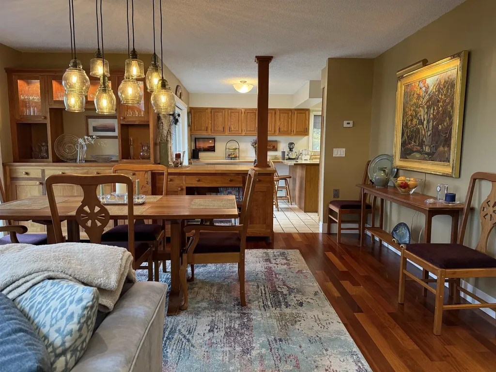 507 Fairbanks Turn Road Hartford VT 05059