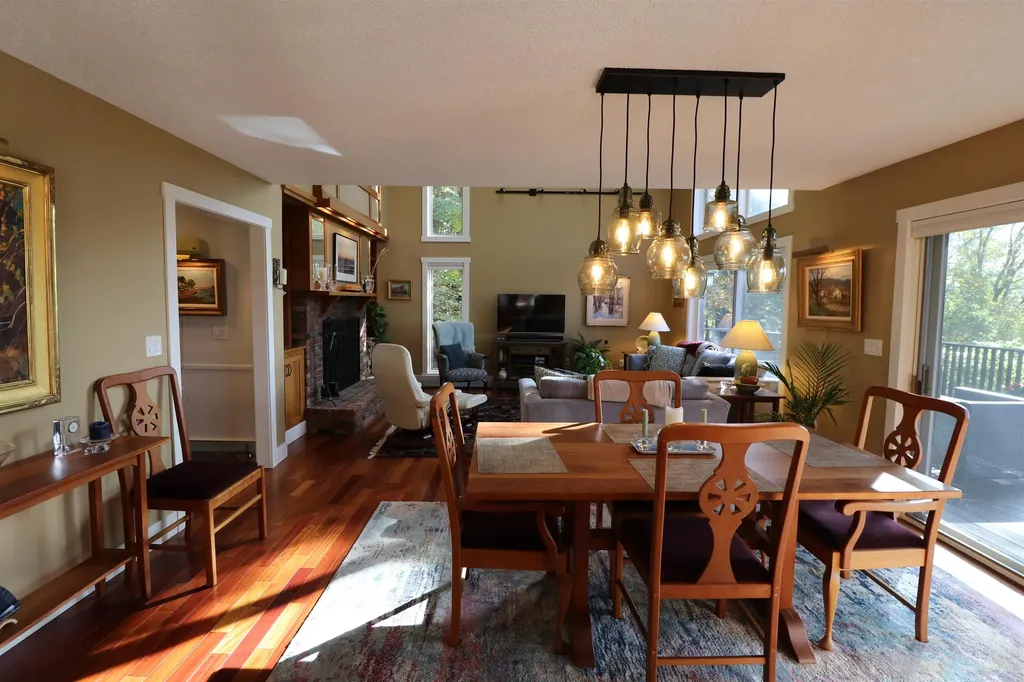 507 Fairbanks Turn Road Hartford VT 05059