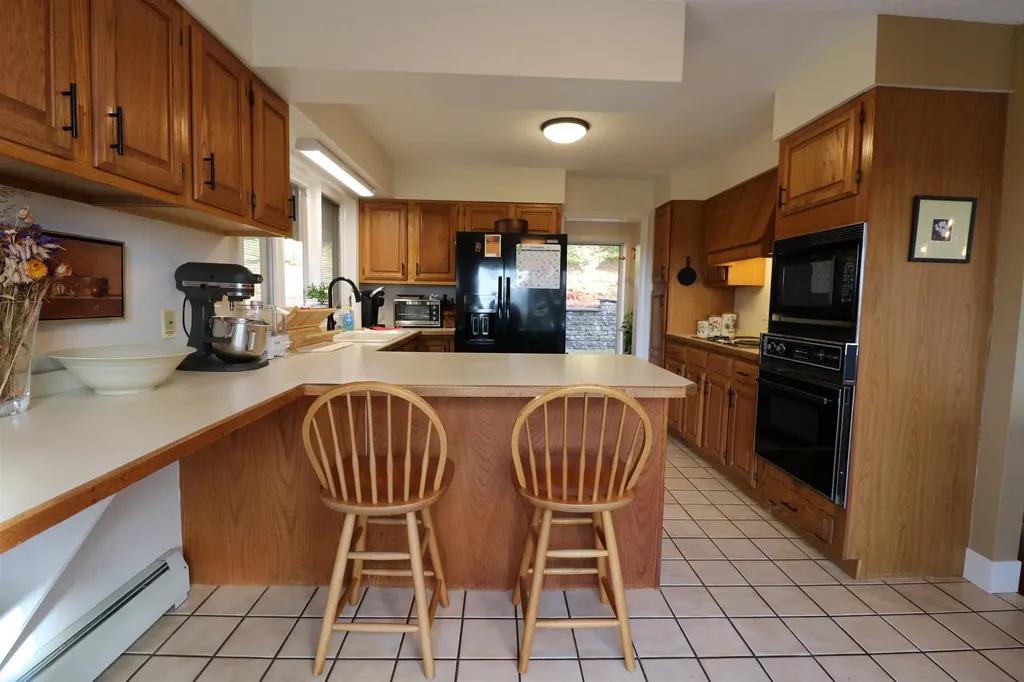 507 Fairbanks Turn Road Hartford VT 05059