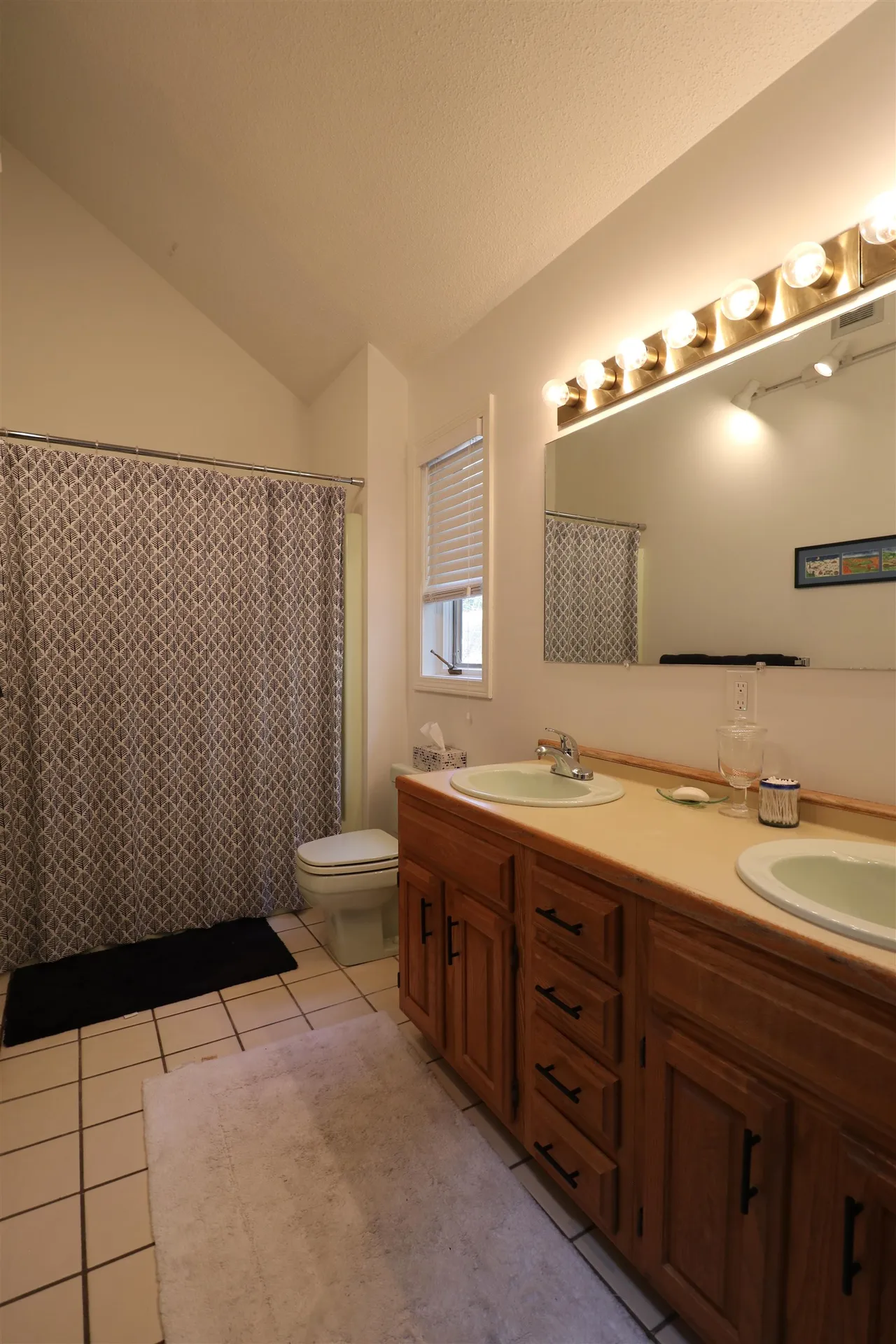 507 Fairbanks Turn Road Hartford VT 05059