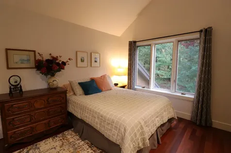 507 Fairbanks Turn Road Hartford VT 05059