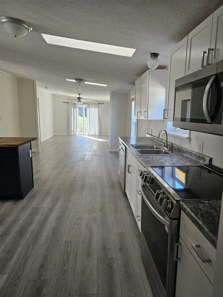 141 Cold Spring Road Lincoln VT 05443