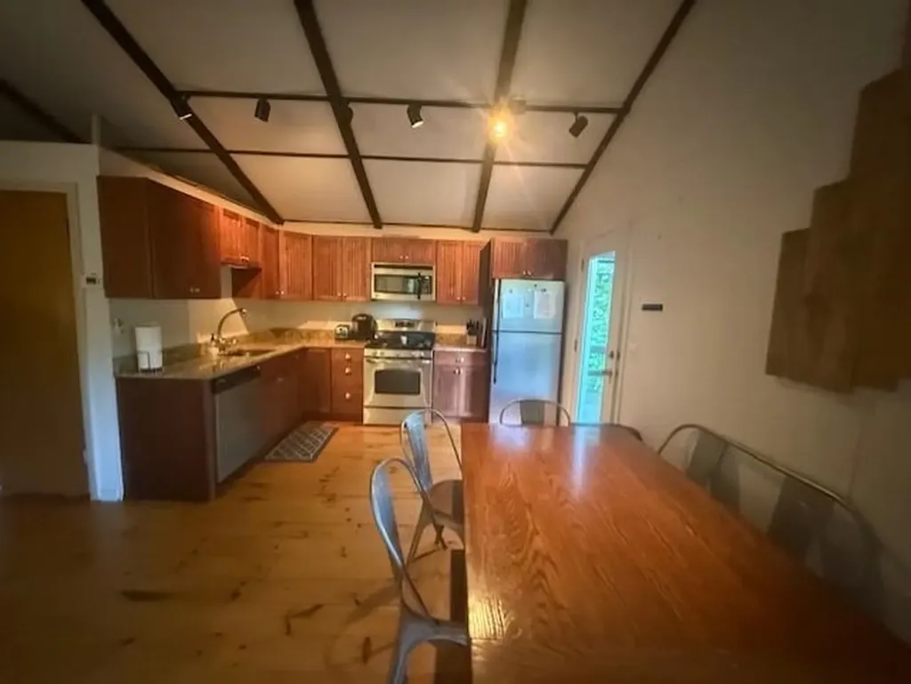 6 High Ridge Road Newbury NH 03255