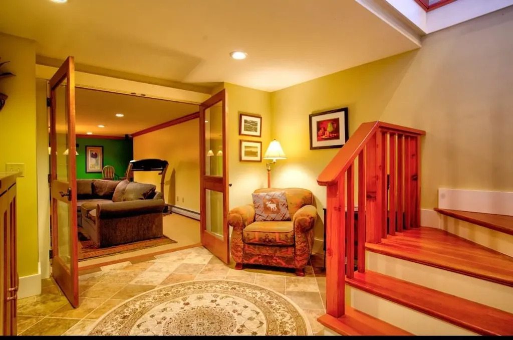 6 Chad Circle Winhall VT 05340