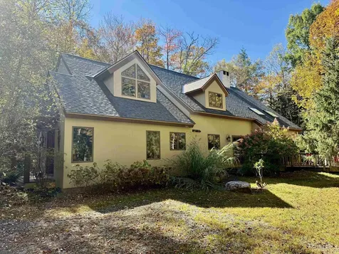 6 Chad Circle Winhall VT 05340