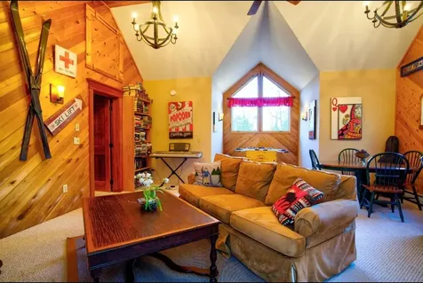 6 Chad Circle Winhall VT 05340