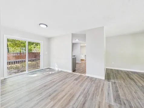 123 Merrimac Street Laconia NH 03246