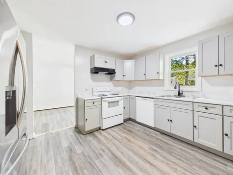 123 Merrimac Street Laconia NH 03246