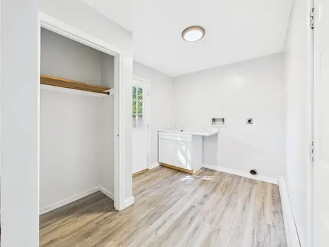 123 Merrimac Street Laconia NH 03246