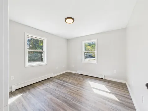 123 Merrimac Street Laconia NH 03246