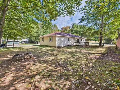 123 Merrimac Street Laconia NH 03246