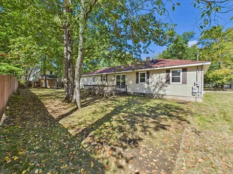 123 Merrimac Street Laconia NH 03246