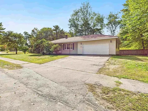 123 Merrimac Street Laconia NH 03246