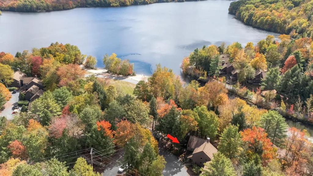 3 Water View Grantham NH 03753