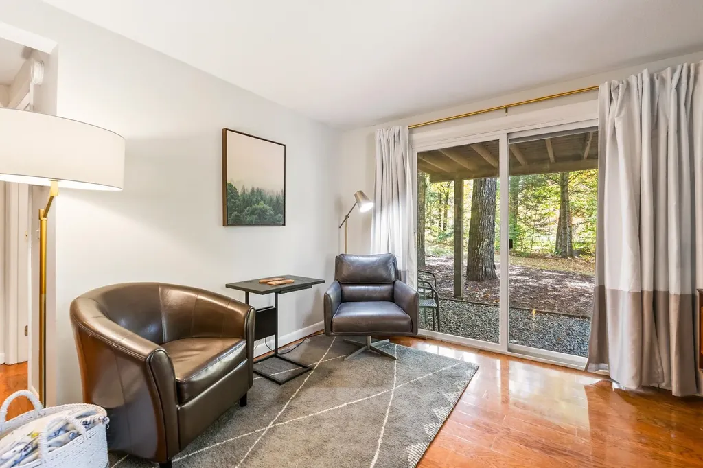 3 Water View Grantham NH 03753