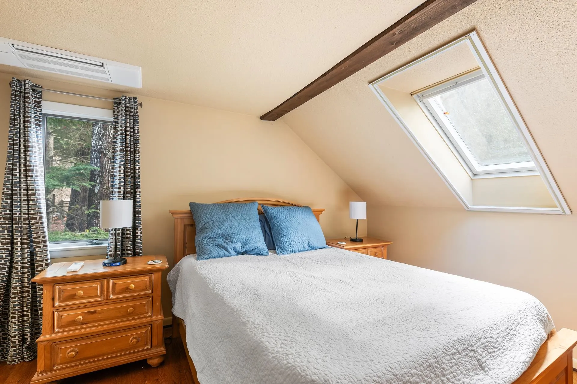 3 Water View Grantham NH 03753