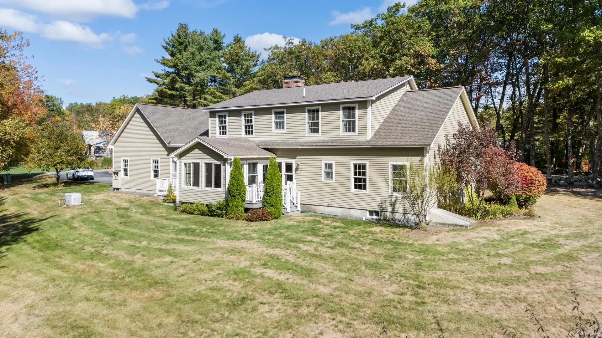 7 Buker Way New London NH 03257