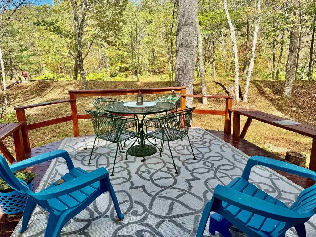 2022 Route 30 Jamaica VT 05343