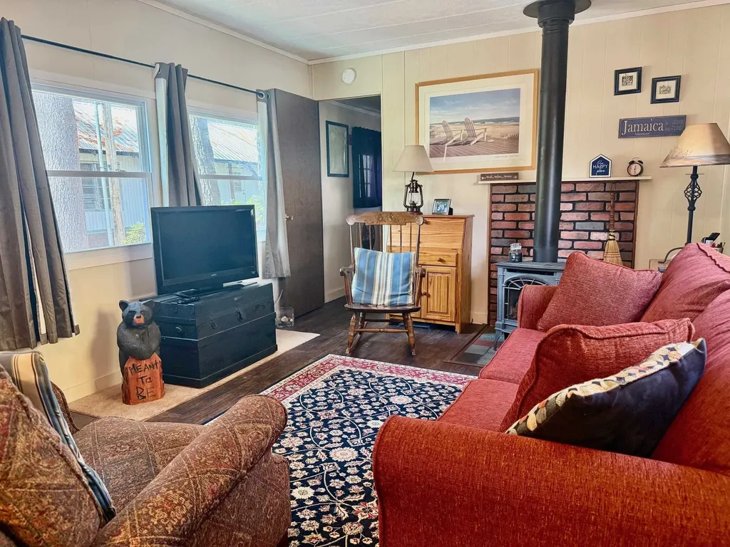 2022 Route 30 Jamaica VT 05343