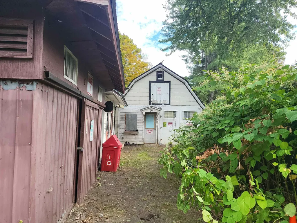 35 Pleasant Street Northfield VT 05663