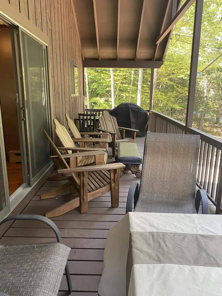 1138 River Road Jamaica VT 05343