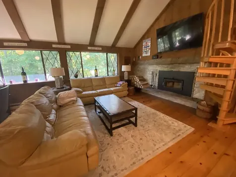 1138 River Road Jamaica VT 05343