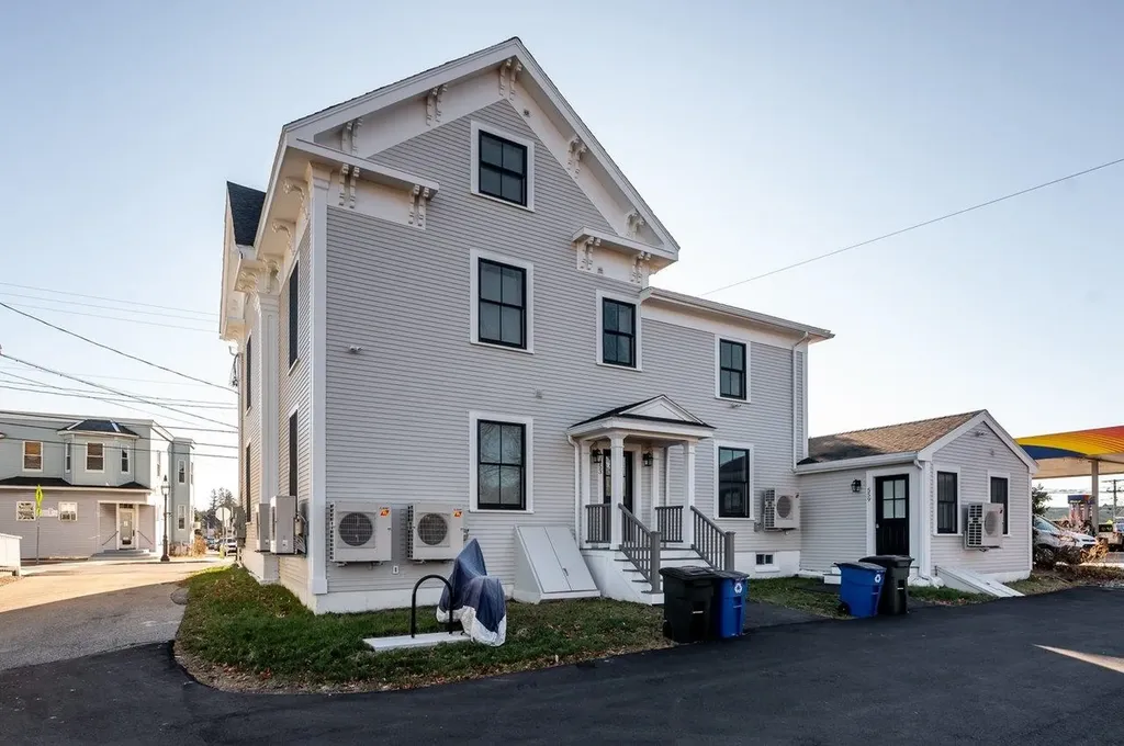 553 Islington Street Portsmouth NH 03801