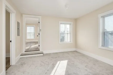 553 Islington Street Portsmouth NH 03801