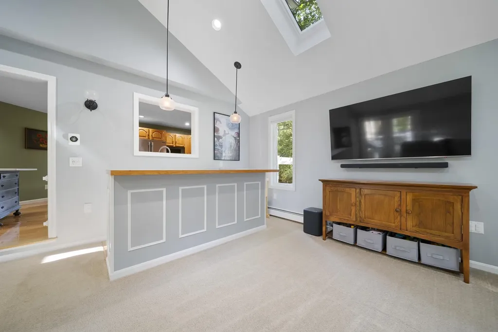 131 Homestead Circle Milford NH 03055