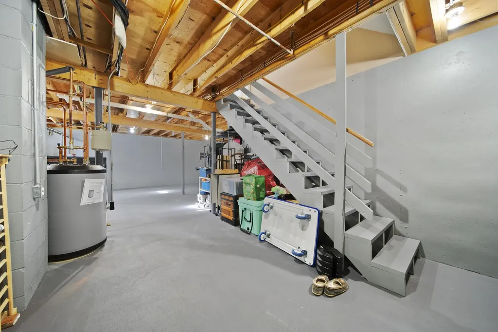 131 Homestead Circle Milford NH 03055